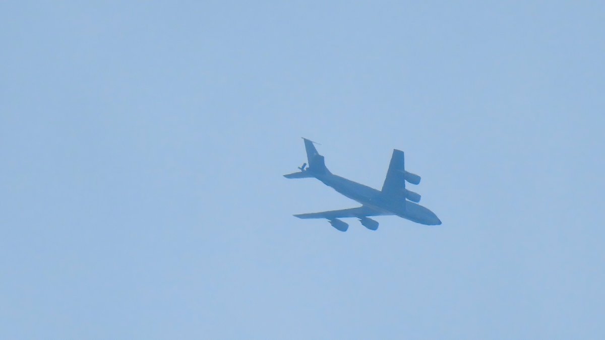 EHSBspotter's tweet photo. Spotted cruising over the Netherlands at only 20,025 ft today: United States Air Force Boeing KC-135R reg. ๐บ๐ธ63-8878 #HOBO21
#NLspot @NLspot๐ณ๐ฑ https://t.co/nkCKr5MrOD