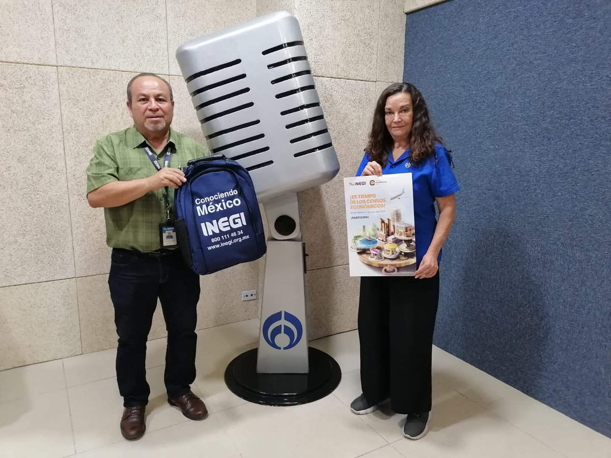 CNoveloVela's tweet photo. Estuvimos en cabina con @PatysuarezRF en el programa Notiformula de @radioformulaqr 92.3FM y 740 AM platicando sobre los #CensosEconómico2024 Abre las puertas a los entrevistadores del @INEGI_INFORMA y deja que tu negocio nos cuente cómo hace crecer a #Mexico https://t.co/4kvbPUuaxO