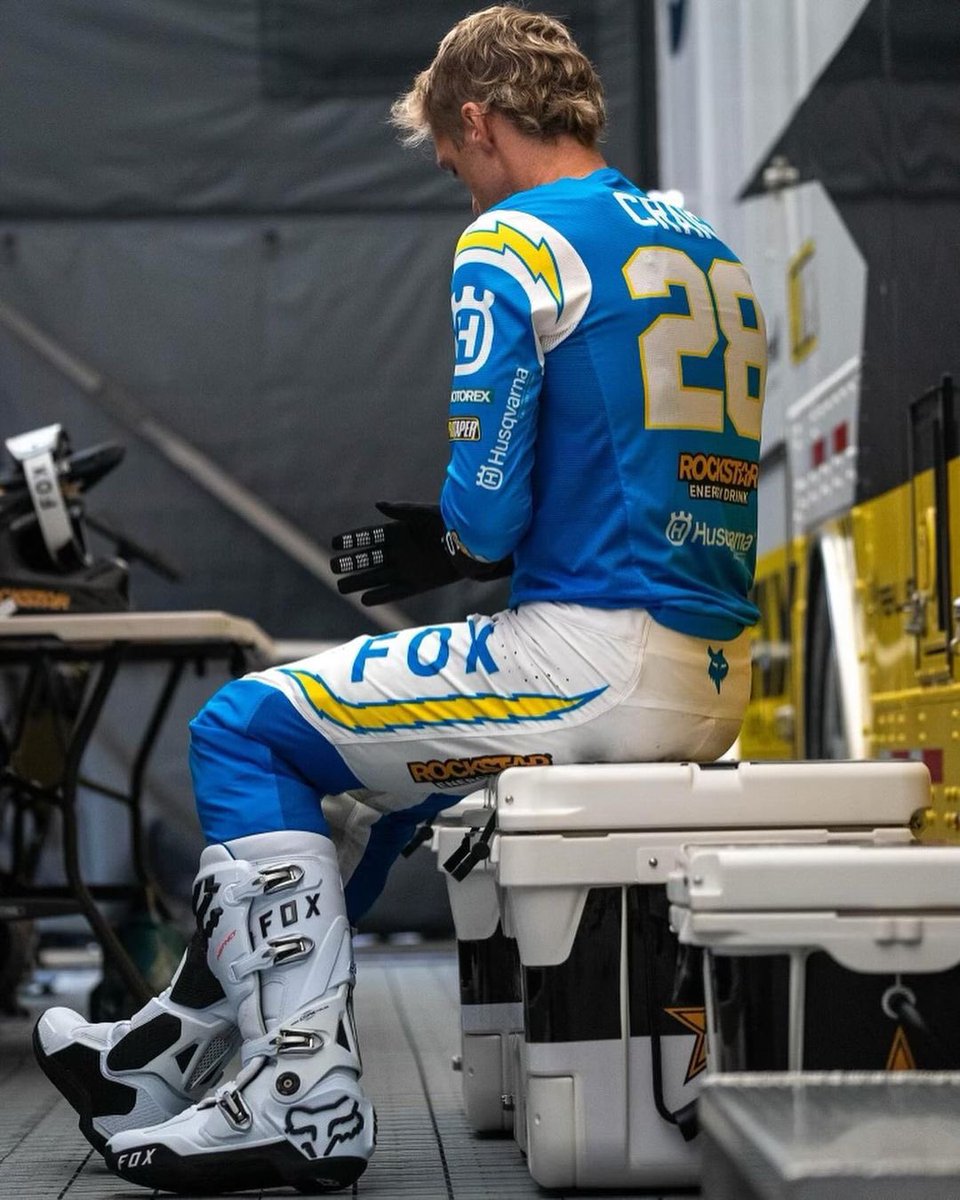 DavidBolts's tweet photo. Motocross rider from SD competed in a custom kit inspired by the throwback Chargers jersey⚡️ https://t.co/qRKUgQLP0g