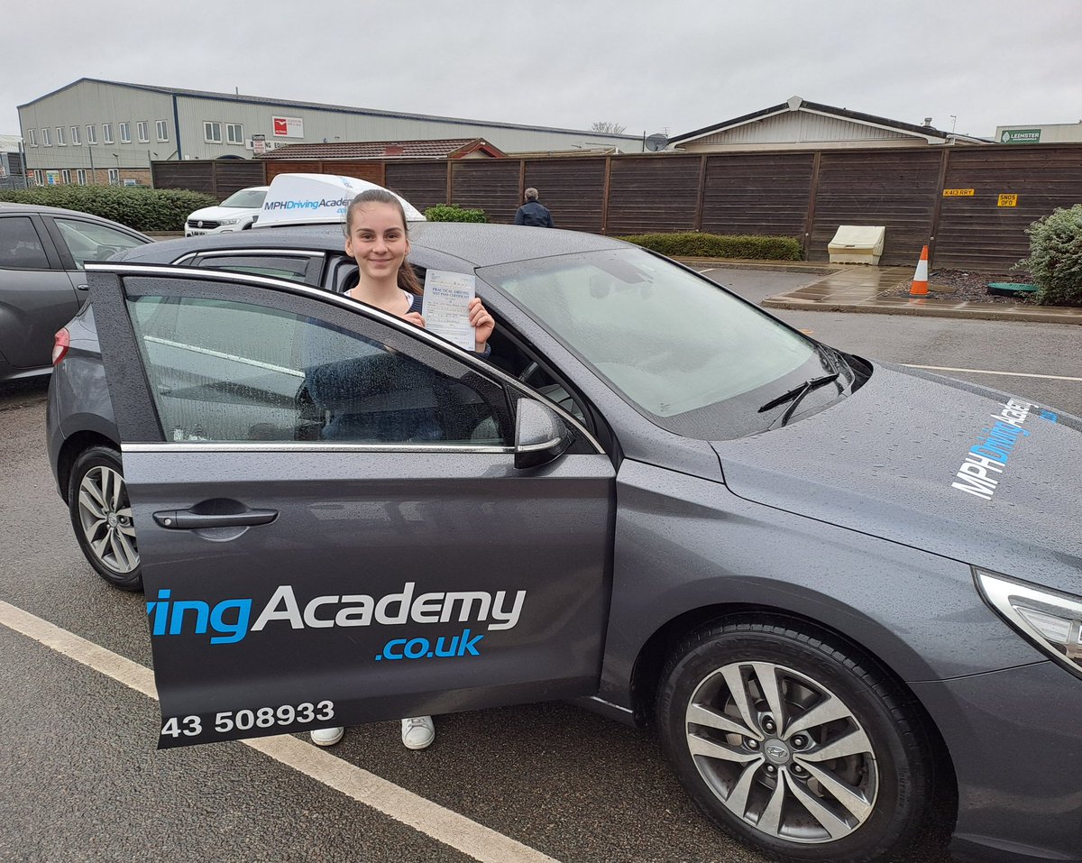 Congratulations to Erin Ansell-Crook on an excellent 1st time practical driving test pass today 👏 
Well done Erin, great drive 🚗 
mphdrivingacademy.co.uk