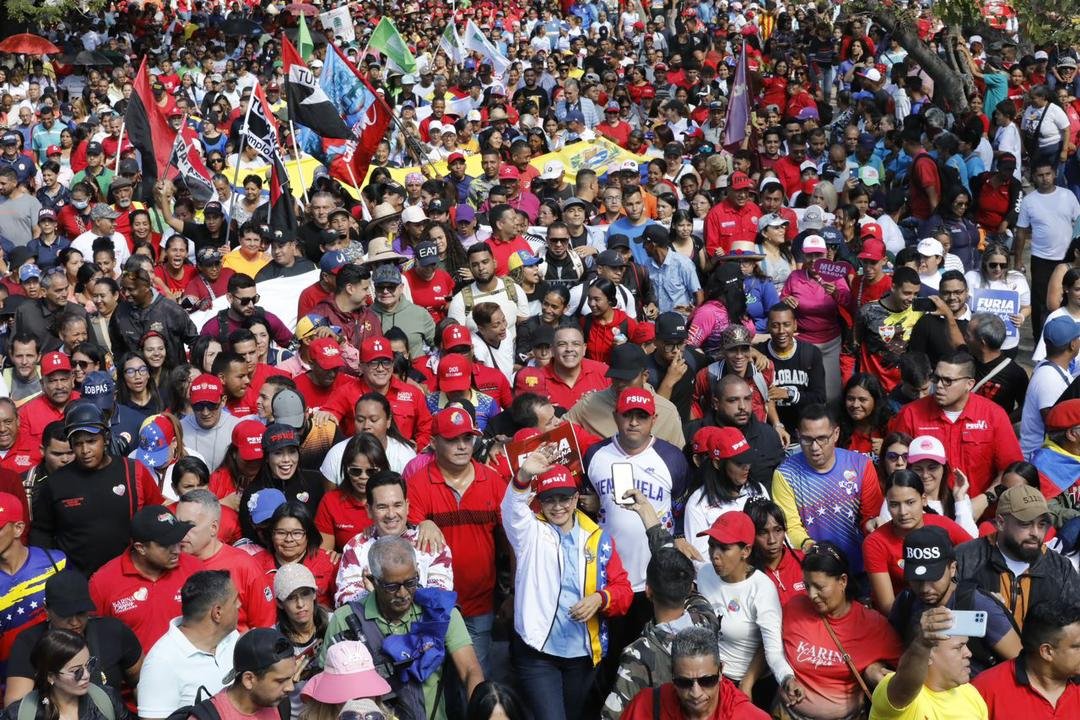 La Furia Chavista es la manifestación de la indignación del pueblo ante las injusticias y ataques a nuestro pueblo 
 #RebeliónAntiimperialista #FuriaChavistaActivada
Altamira