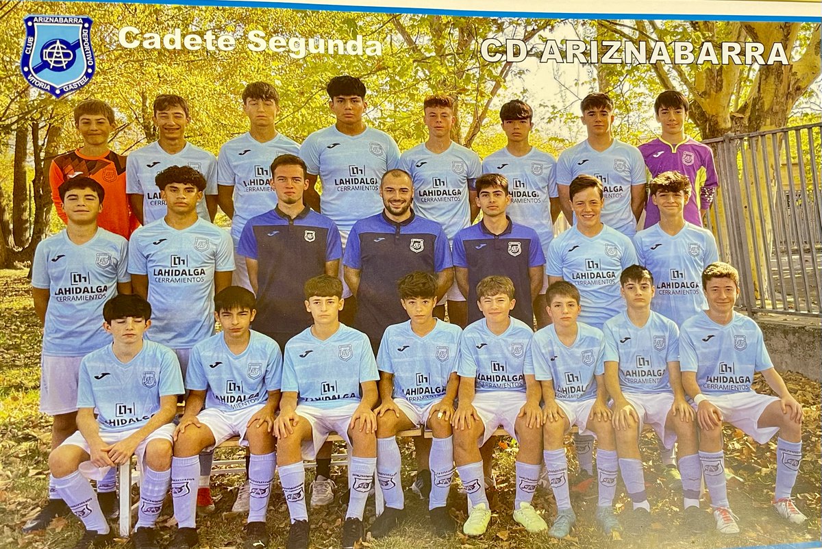 CDAriznabarra's tweet photo. En una  emocionante temporada, el equipo Cadete B ha demostrado su destreza en  la cancha al quedar en la segunda posición de la clasificación. Este  logro impresionante ahora les brinda la oportunidad de disputar la  segunda fase para lograr el ascenso a la categoría 1º Cadete. https://t.co/u5oPmc5cgd