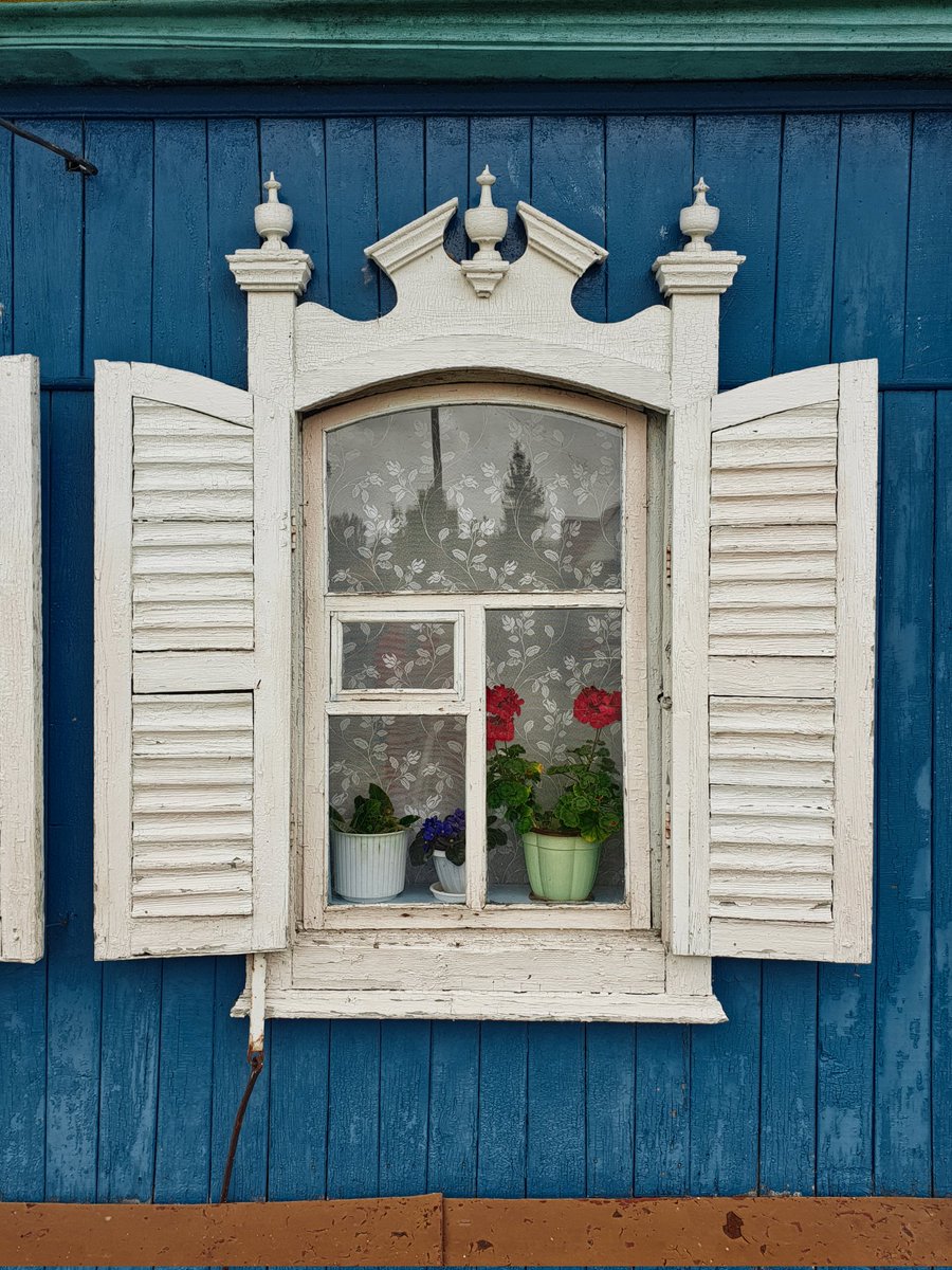 dicdocphoto's tweet photo. Старое окно с геранью
Old window with geraniums
Photo: Dmitriy Grebnev
Russia, Ishim, 2021
#dicdoc #dicdocphoto #Ishim #фото #блескинищета
#Экзистенциальныесостояния
#эстетикаебеней #imp #Window #oldWindow #urbanphotography #streetphoto #photography https://t.co/0y1BOwRJu9
