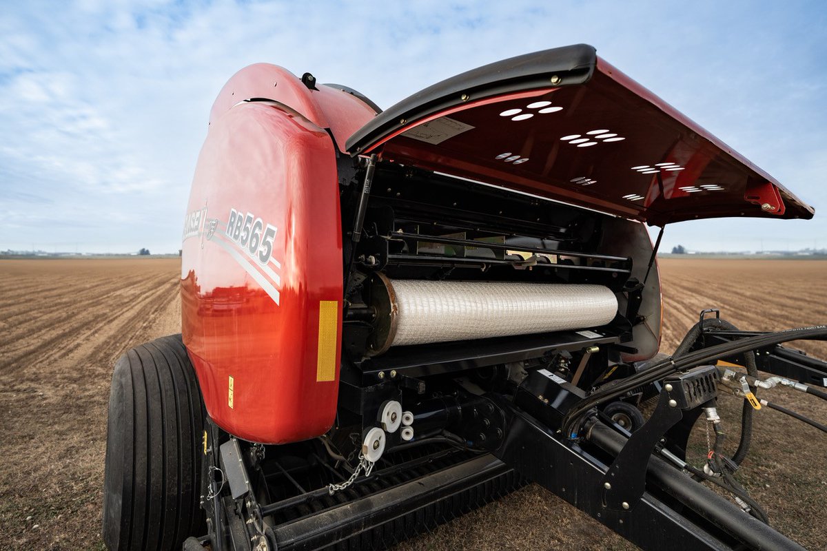 CNH tweet media