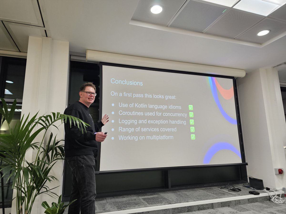 Garth Gilmour tweet media