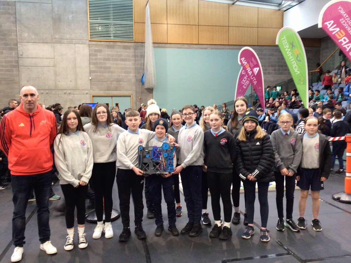 EdCentreDonegal's tweet photo. Thank you to Gary Cullen &amp; John Conaghan of @ATUDonegal_ for the invite to the Regional Final of Vex Robotics which took place today in the ATU. Well done to all the students &amp; teachers for their participation. Students really displayed their innovation and expertise in STEM. https://t.co/ZfjfTX1Buz