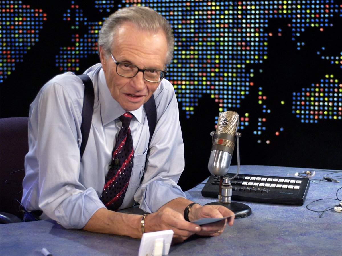 American #television and #radio host #LarryKing died #onthisday in 2021. 🎙️ #COVID19 #coronavirus #Emmy #LarryKingLive #CNN #trivia