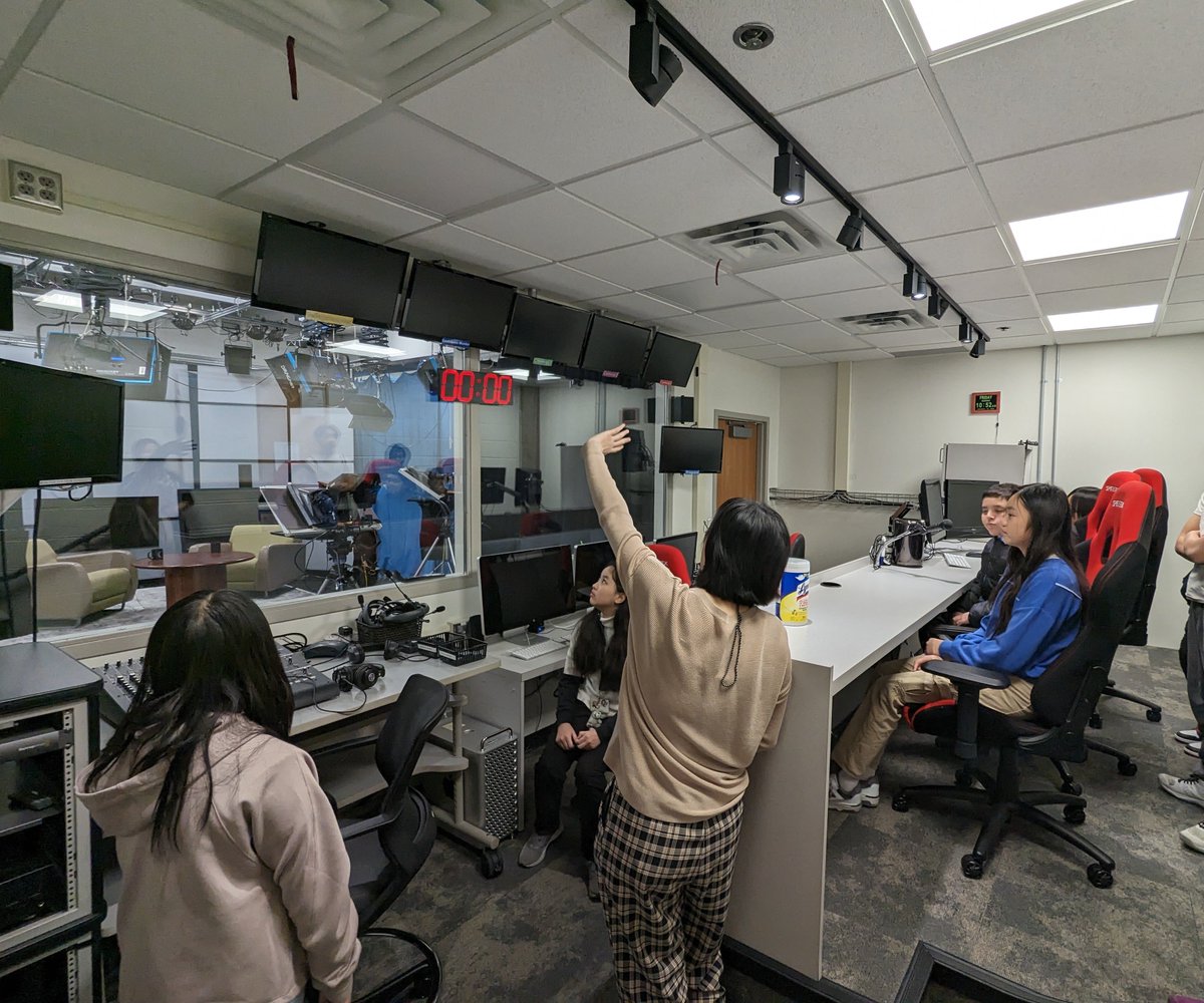 bmssteam's tweet image. 7th grade AVID students visited Hennepin Technical College to learn about the many exciting two year programs that they offer. #bmssteambulldogs #FutureReadySkills #AVIDstudents #CollegeAndCareerReady