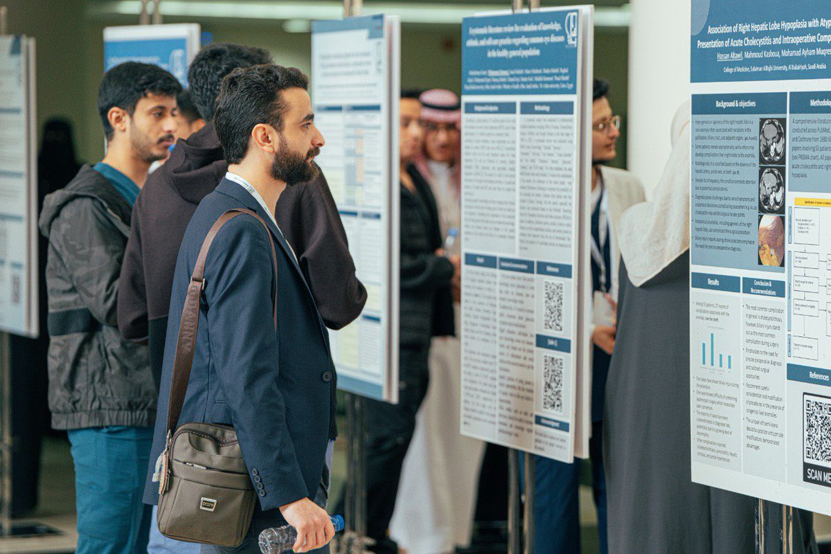 تكريم الفائزين بمسابقة أفضل ملصق بحثي في المؤتمر الطلابي الثالث للأبحاث الصحية - باحث ٢٠٢٤💡📸

 🥇🥈🥉 Best Research poster Award

  #Bahith_2024
    #جامعه_الملك_خالد