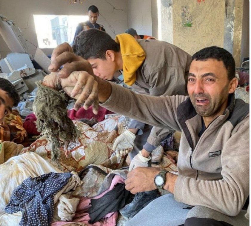 birtekben82's tweet photo. #Gazaisstarving 
😭😭😭😭😭 https://t.co/hkposmjzz7