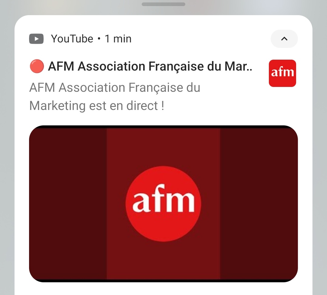 Hum quelqu'un nous prépare un direct 🤔🤔🤔 
 Cc @afm_marketing
