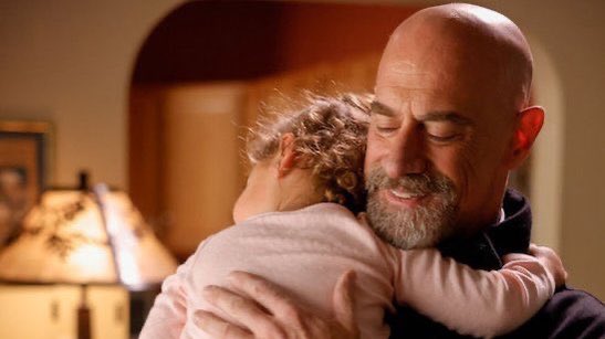 elliot stabler 
dilf edition                          gilf edition