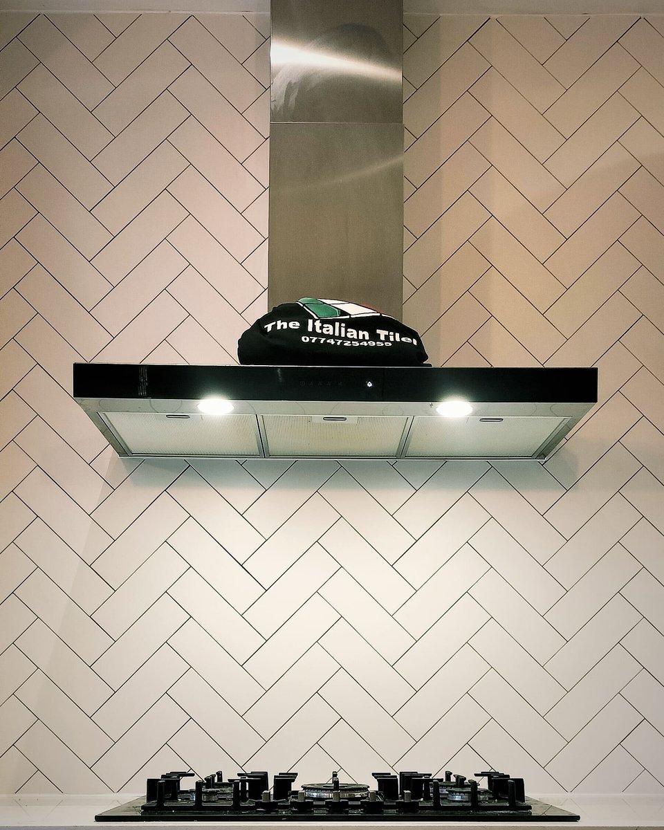 #tiles #theitaliantiler #London #Londra #tiling #kitchen