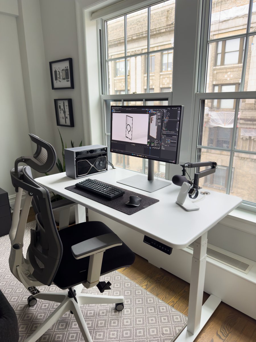 Ian Zelbo tweet media