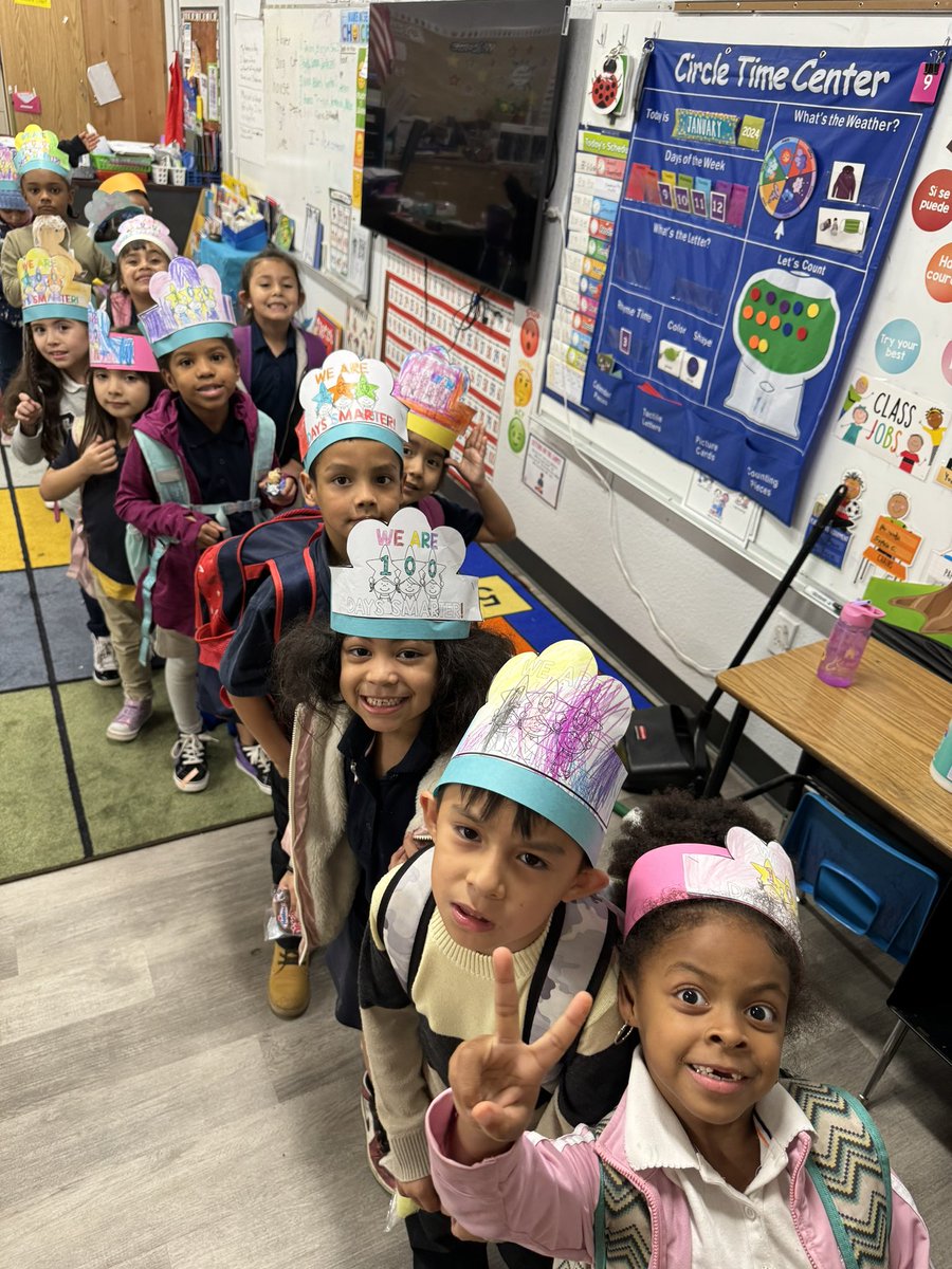 100 days smarter today!! 🎉👵🏻