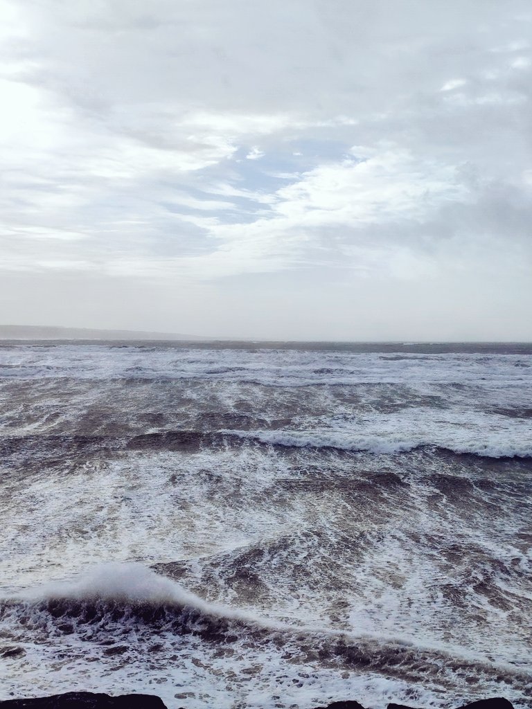 Wild one today #StormJocelyn #wildatlanticway #waves