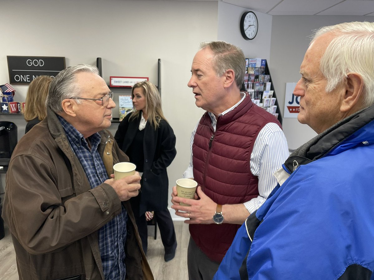 Great to be with the @GOPAdamsCounty to kick off petitions! It’s time to flip PA red in 2024!