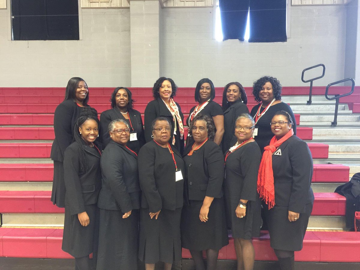 TroyDST's tweet photo. #ThrowbackTuesday 

8 years ago, Alabama State Cluster. 

We are #troyalumnaeDST #srdst https://t.co/Gw07jQhttN