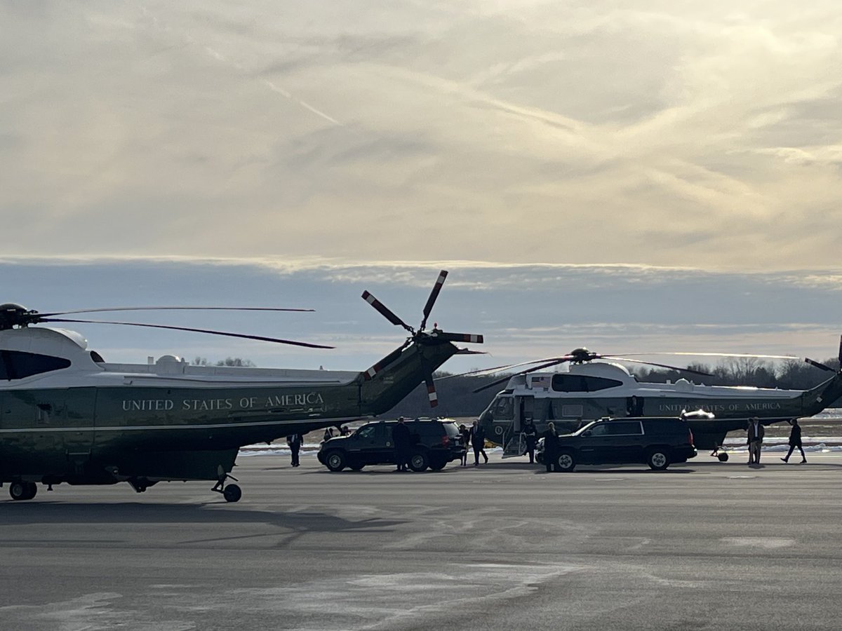 A few hours before polls close in #NewHampshire and @potus has just landed in Manassas, not far from Bull Run, to talk about reproductive freedom.