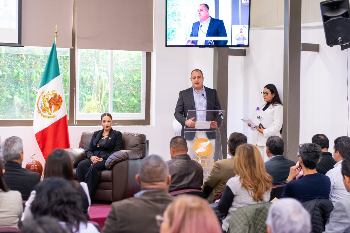 CEDHMichoacan's tweet photo. Informe Especial sobre Centros de Atención Animal en Michoacán, “Derecho al Medio Ambiente, Salud Pública y Bienestar Animal”, primero en su tipo en toda América Latina. #CEDHContigo #CEDHMichoacán https://t.co/mwh2C6BTU5