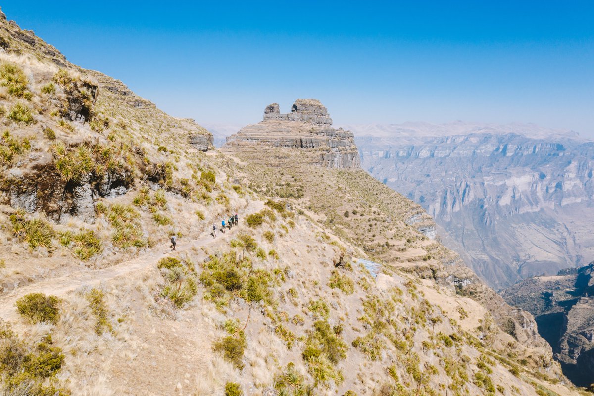 AtlasTravelLAT's tweet photo. 🇵🇪  Peru’s newest trek with @AmazonasExplorr 

Our 2 days Waqrapukara Trek is a must for anyone wanting to visit a stunning archaeological site before it is discovered by the crowds. Camp close to the ruins under the star-filled Andean sky.

#atlasadventuretravel https://t.co/FsfwUSGty3