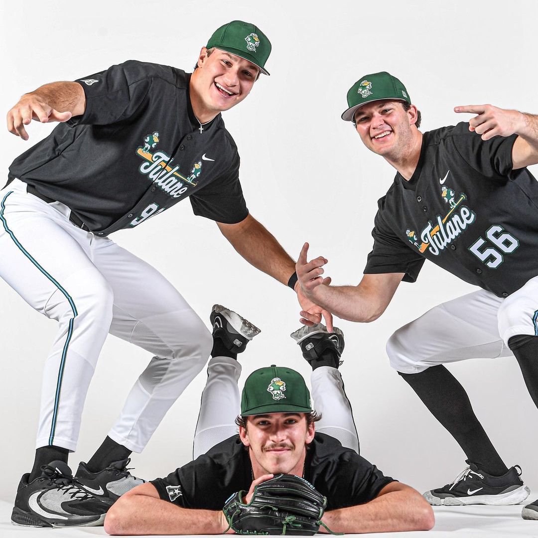 NCAABaseball tweet picture