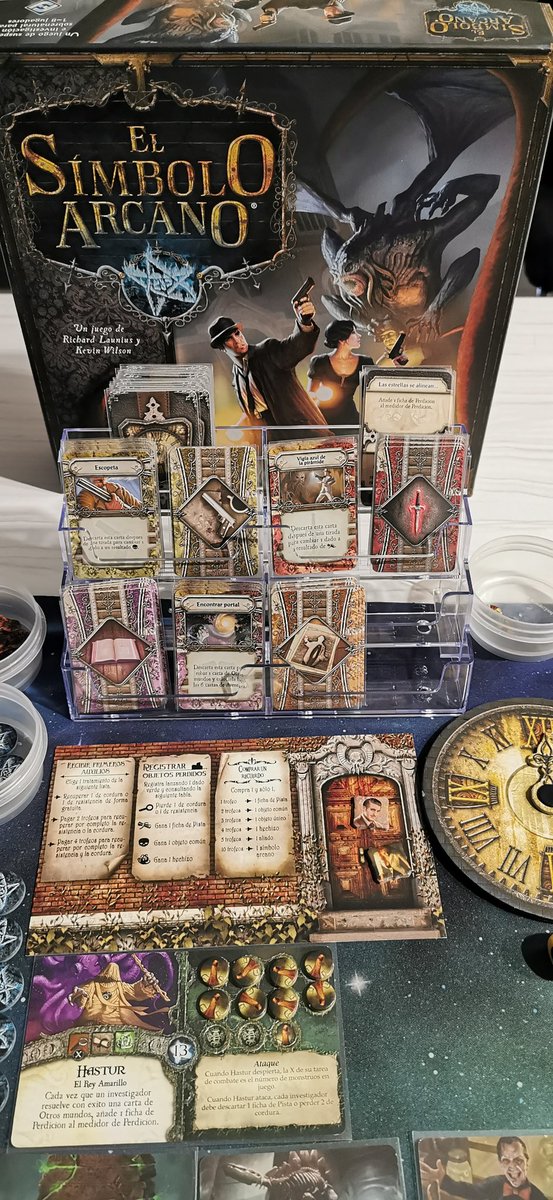 Oxymo_Rhon's tweet photo. Partidita en solitario a #ElSimboloArcano aprovechando mis últimas horas de baja post-cirugía, y ya mañana a ganarme el pan como siempre.

Victoria reñida (para variar). Mira que echaba de menos sacarlo a mesa, con lo que me gusta sufrir. https://t.co/lhFpypYD3W
