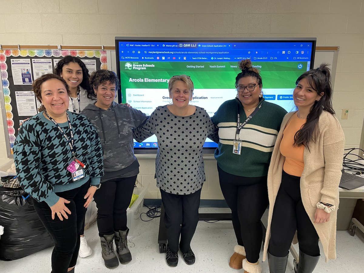 This afternoon I hosted @SenoraAguilar, @SouthLakeCSL, @stedwickCSL, @OVESCommunity and @CresthavenElem1 CSLs and helped them start their Green Schools application. @eemajor @blessings4 @CSconnect_MCPS @SEBHA_PM @CSconnect_MCPS @MAEOE_MD @Learn_NaturaLee @MCPSSERT