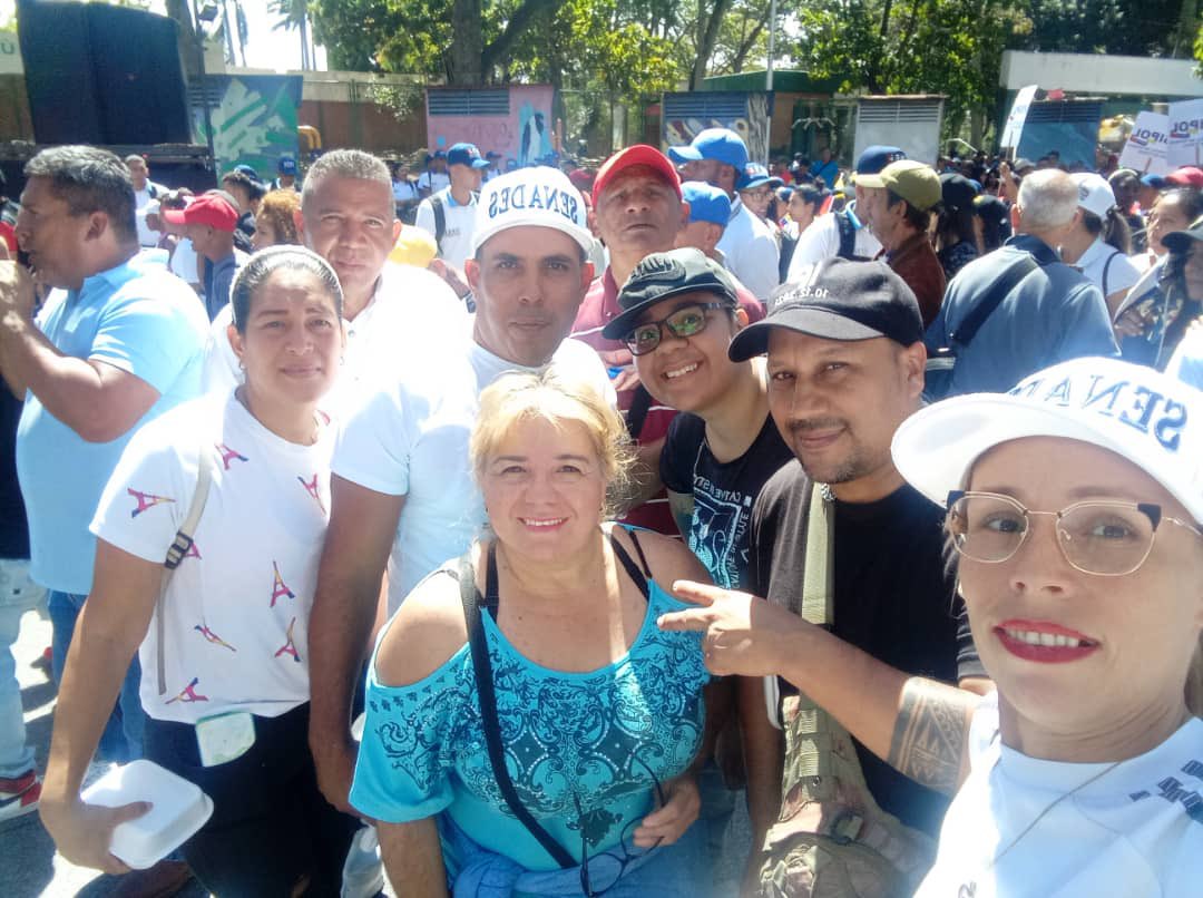 #23Ene El Servicio Nacional para el Desarme hizo acto de presencia 
En la GRAN MARCHA DEl  23 DE ENERO

#RebeliónAntiimperialista
#FuriaBolivarianaActiva