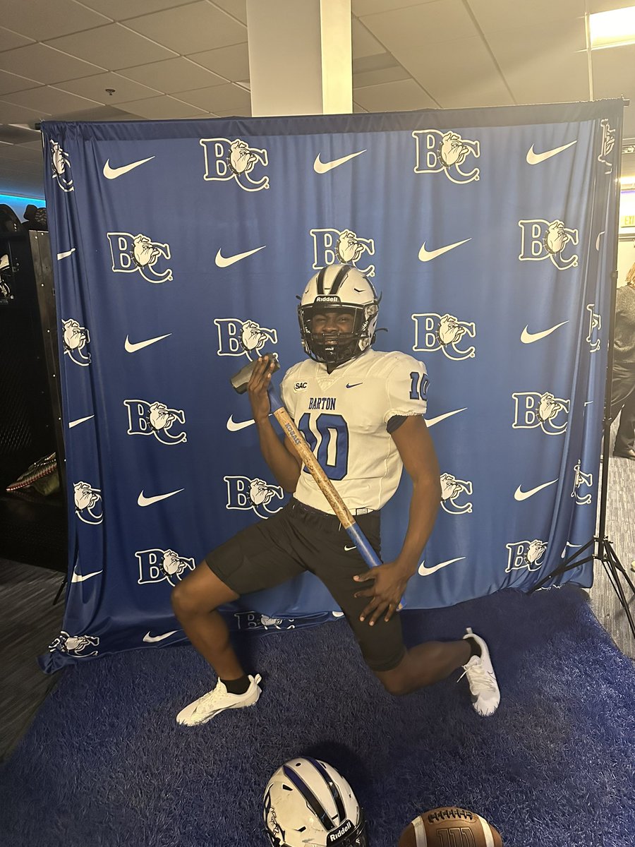 Melik Thomas tweet media