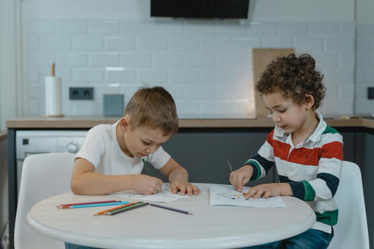 Studeeglobal's tweet photo. Education is powerful to peacefully change the world. Studee provides scholarships to students who wouldn't have access to it otherwise. Find out more: https://t.co/1K26Rz3my3

#scholarship #studying #students #education #wednesday #internationalstudent #studyabroad #studyoversea https://t.co/nF3RUSnz7s