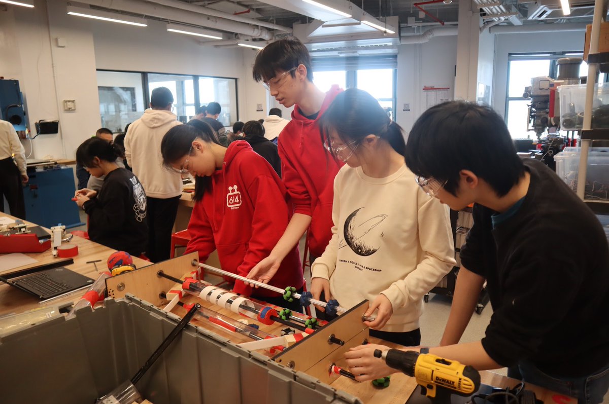 StuyPulse's tweet photo. Week 2 ✅We started our CAD marathon at the end of the week, and progress has continued to be smooth in all three departments!
#stem #frc #robotics https://t.co/784wkcFiV2
