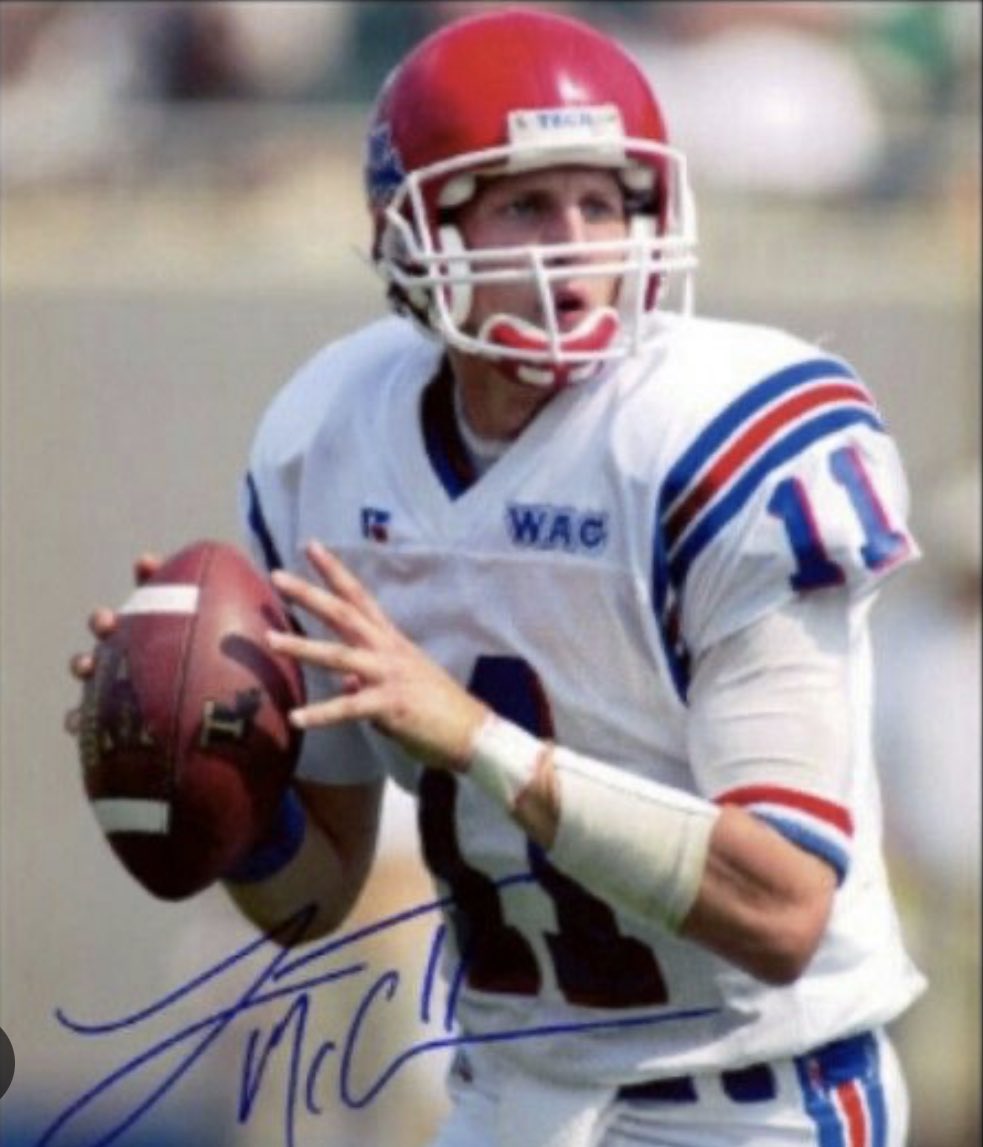 Blessed to receive a D1 pwo offer from <a href="/LATechFB/">LA Tech Football 🏈</a> <a href="/SCumbie_LaTech/">Sonny Cumbie</a> <a href="/luke_mccown/">Luke McCown</a> <a href="/coachscottparr8/">Scott Parr</a> <a href="/TXPrivateFBGuy/">Texas Private School Football</a> <a href="/TyBarret/">Coach Ty Barrett</a> <a href="/anthonyajmauro/">Anthony Mauro</a> <a href="/LATechSports/">LA Tech Sports</a> <a href="/Coach_Stanfield/">Stanfield Qb</a>