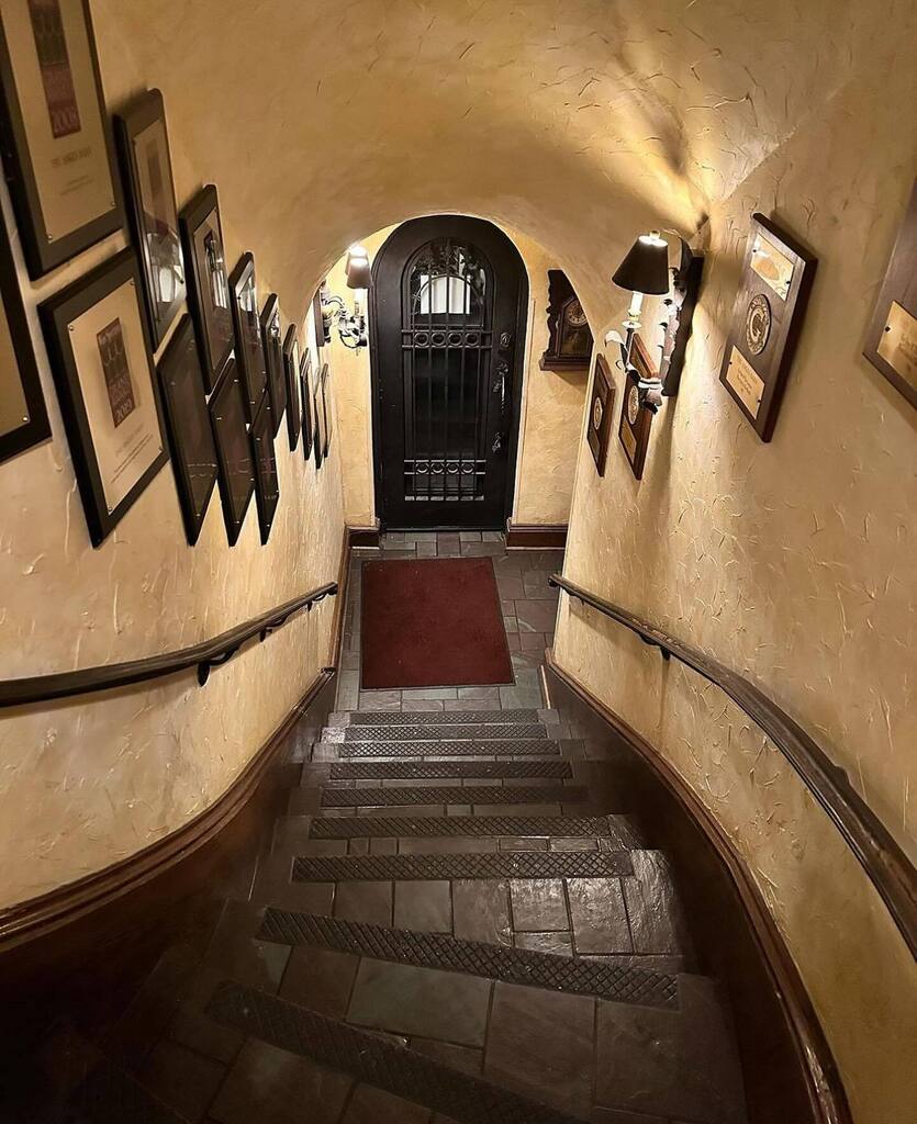 As you descend the winding staircase leading to the legendary Angus Barn wine cellar dining rooms, glancing at each of the prestigious 21 Wine Spectator Magazine Grand Awards, you begin to feel Thad Eure’s celebrated hospitality. This is no ordinary hall… instagr.am/p/C2dRQPrv3kH/