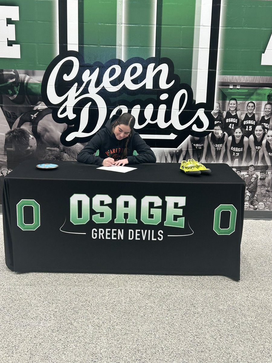 Congratulations Ericka Power! She is headed to Wartburg College next year to continue her track career and major in education! #GreenDevilPride🟢⚪️