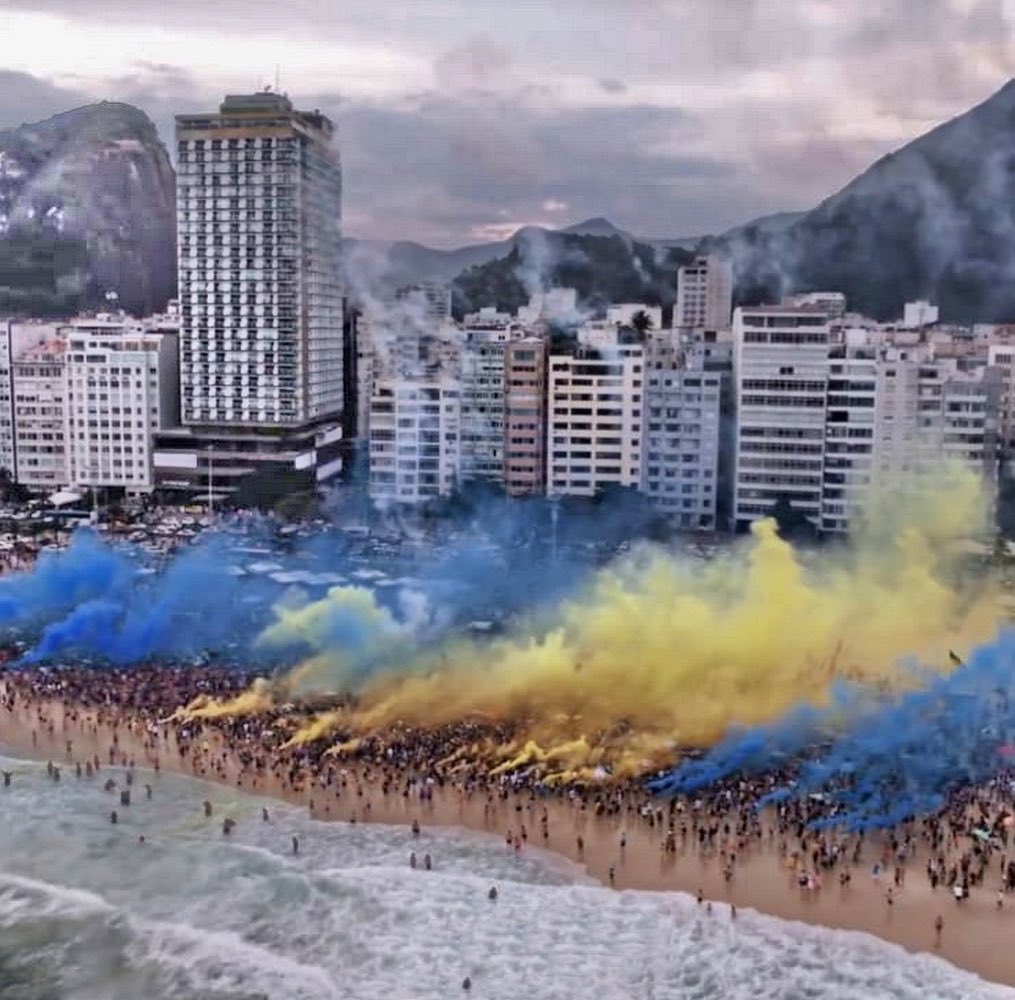 vagoxeneize's tweet photo. Viva lo que viva, 
SIEMPRE voy a vivir por esto 
💙💛💙 https://t.co/wtIWzesnPy