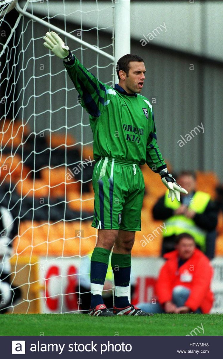 @wrightys1 organises his defensive wall at Port Vale #itfc
