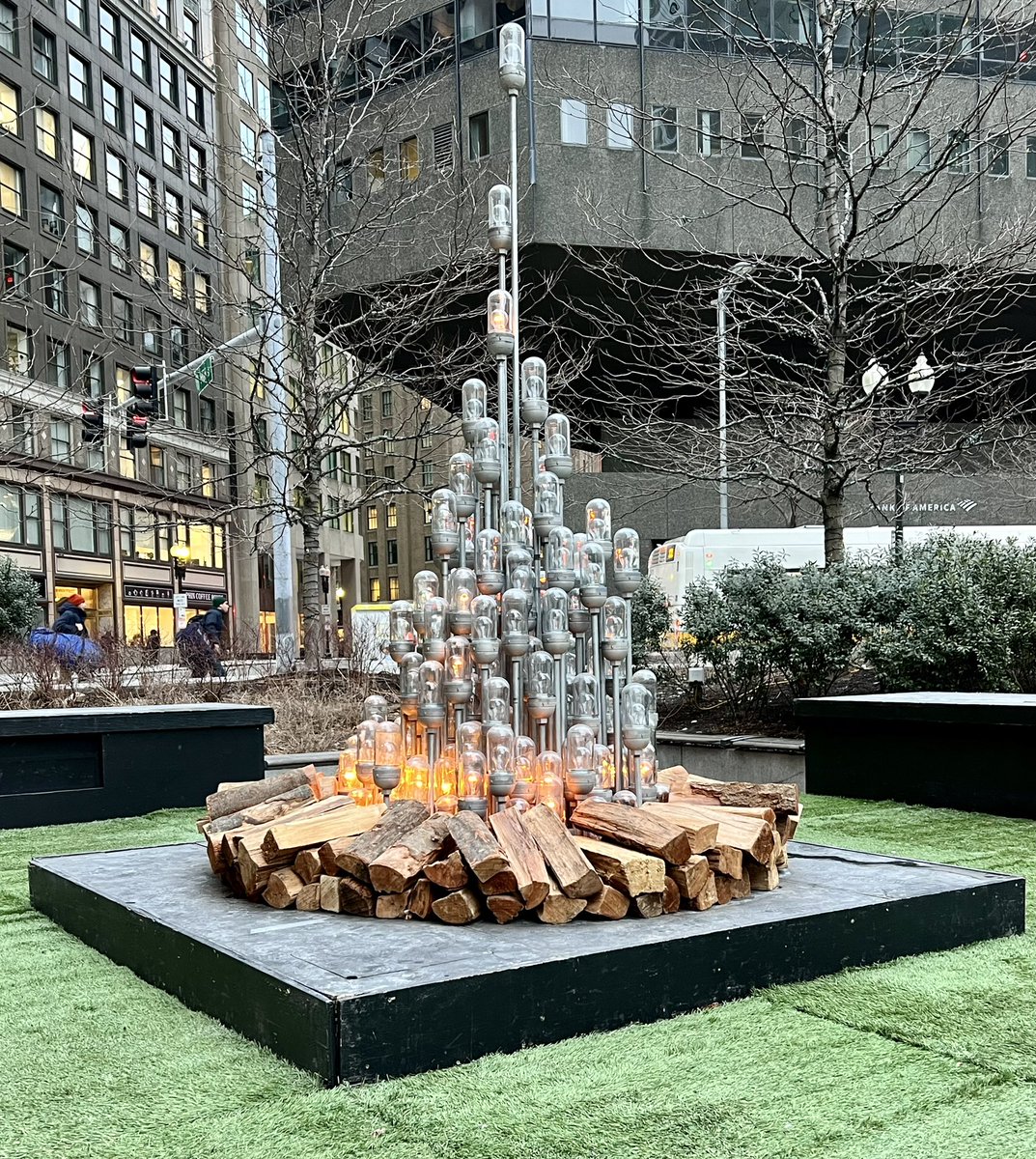 TinaAscolillo's tweet image. I have enjoyed stumbling upon the Winteractive displays by @DTownBostonBID throughout the City. My favorite, so far, is @ATOMIC3CA’s Island of Warmth. Luckily, I can see it regularly during my commute to the office! #qdsinternational