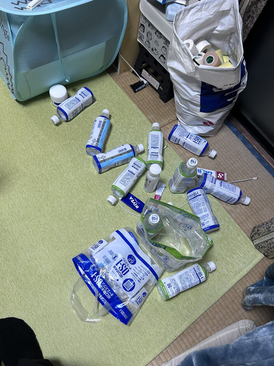Noct_gog_'s tweet photo. 6年振りのインフルとの死闘（ゴミ） https://t.co/rmeNqyTDw6