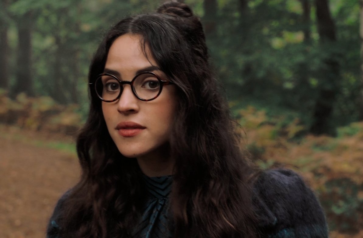 gomenscomfort's tweet image. happy friday 🥂