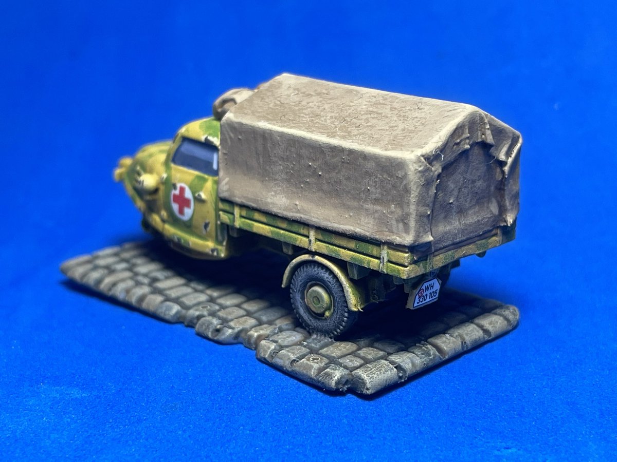 1/87 Wiking Goliath ‘Goli’ posing as a wartime Tempo. Slightly small for 20mm - but these were diminutive trucks so looks ok with certain brands of figures. At €1 for a 2nd hand truck it’s gotta be done.
#wiking #20mmwargaming #20mmminiatures #rapidfirerules #ww2wargames