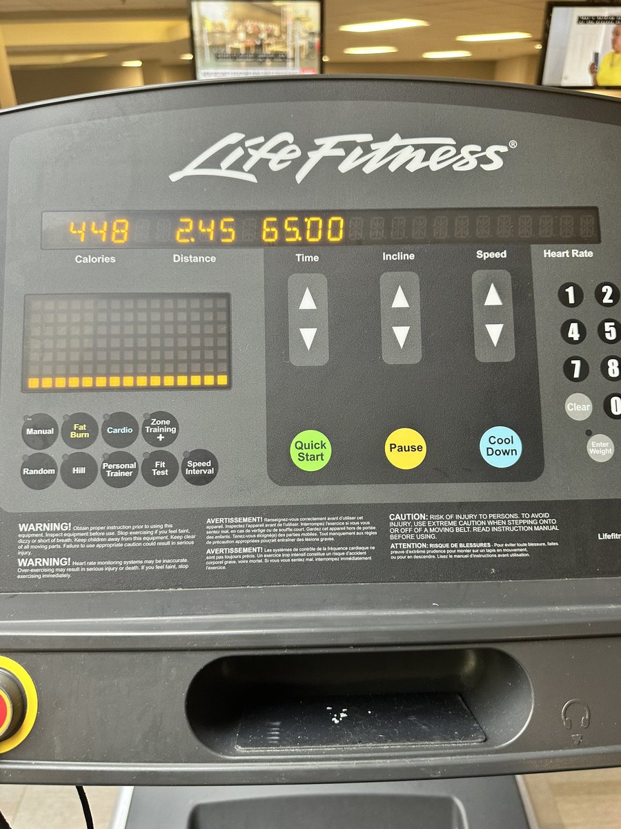 TRizaLawrence's tweet photo. Wrapping up my indoor walk and so excited to let my team, New Year, New Strides know that Iβm adding THOUSANDS of steps to our weekly count! #FAVEFIT #TheFAVEWay #StaffStepChallenge @FCS_FAVE https://t.co/y9E8f5U2pt