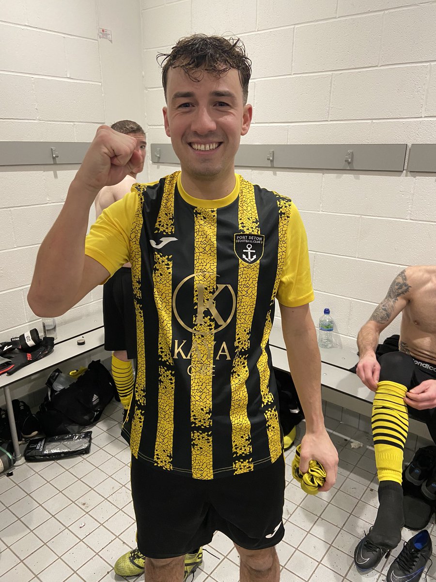 Hard fought win in terrible conditions at Meadowbank tonight! 2-0 final score! Goals from:

⚽️ <a href="/michaelglass09/">michael</a>
⚽️ <a href="/michael96wilson/">Michael Wilson</a>

A very good team performance considering the conditions and could have been anyone for MOTM but it’s our LB <a href="/azza0131/">azza</a> that gets it! 
Mon the Seton