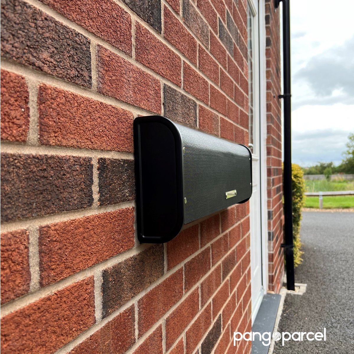 Pango_UK's tweet photo. Pango Parcel can be installed anywhere and never take too much space. Compact, stylish, weather-proof and secure solution to your #parcelmisery.

Save yourself a trip to the post office, parcel lockers or local shop.

Support us on Kickstarter: 

https://t.co/noi6ZusAV3

#PangoParcel #parceldelivery #parcelstorage #parcelbox #parcelbag #missedelivery #parcelpincher #porchpirates #EPDM #stainlesssteel #gardenproduct #gardenstorage #gardendesign #homeandgarden #parcelbox #dpd #royalmail #ups #dhl #evri #yodel #iloveparcels #homeimprovement #homerenovation #home #garden #delivery