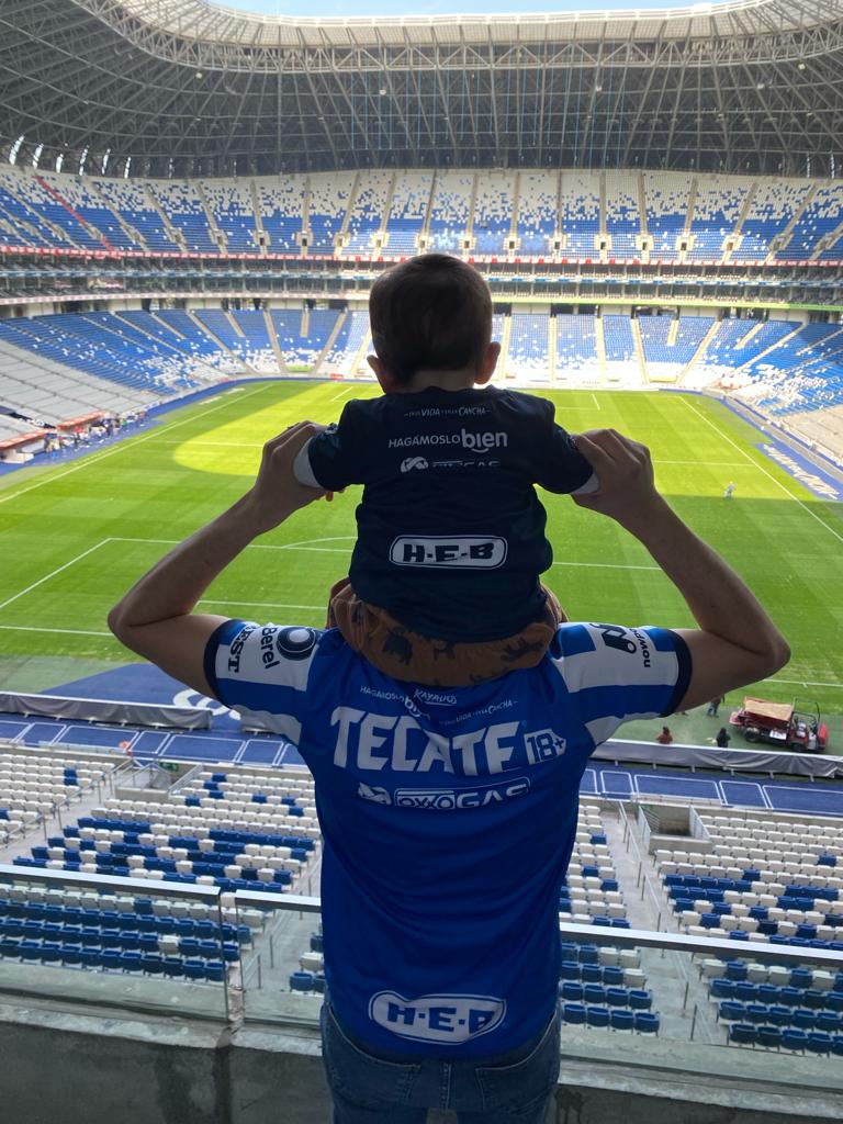 Erick18G's tweet photo. @Rayados @CodereMX #RayadoEnLaCancha 
Erick Alejandro Gil Treviño https://t.co/dqZ2yIlpy6