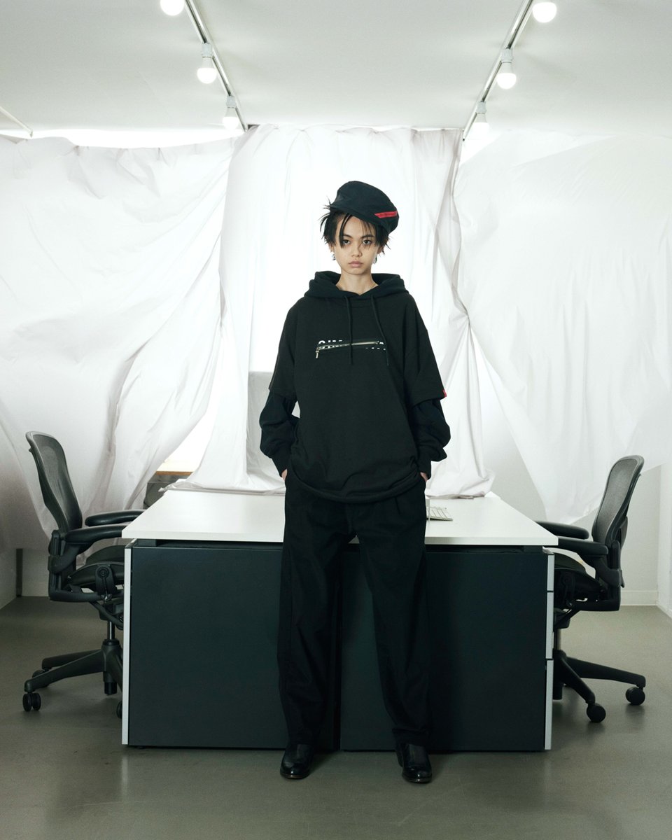 snkrdunk_jp's tweet photo. /
本日20:00~DROP✨
\
ユニークなカジュアルウェアを展開する「PHINGERIN」から、"ハンドメイドよりも繊細なフィンガーメイド"をテーマにした最新作が1/24(水)20:00~DROP✨
https://t.co/8Yzd4b3NJb
#phingerin #hypedrop #snkrdunk https://t.co/rlBMY76gVs