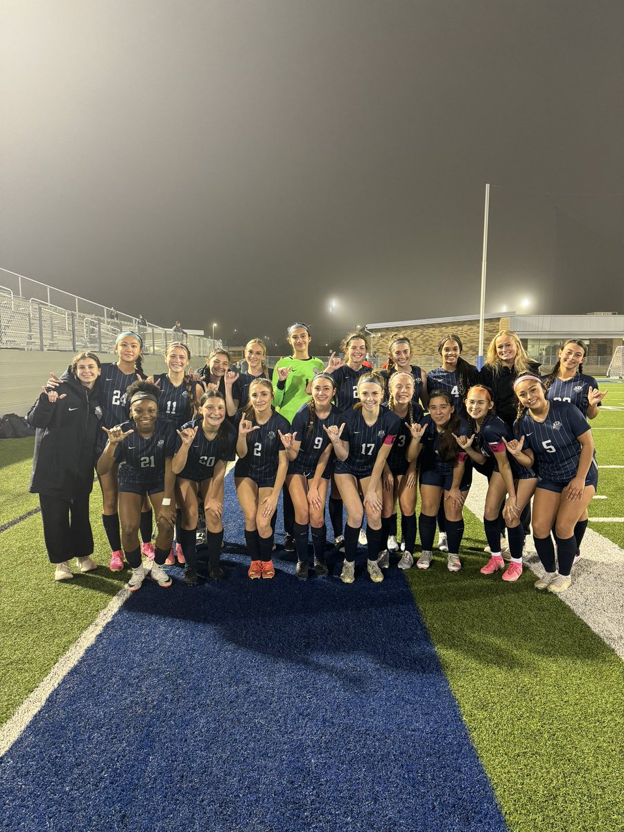 Started district with a DUB✅ 

#TeamBeforeMe #HawkYeah