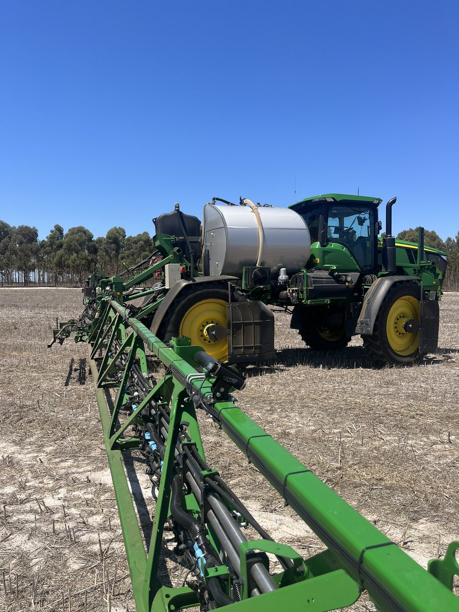 JakeBar06391433's tweet image. Running @carbon_bee cameras with @BBLeap_Global  spray system together working very well. 
Would have been expensive to blanket spray this paddock before the ripper. 
@StrathavenFarm