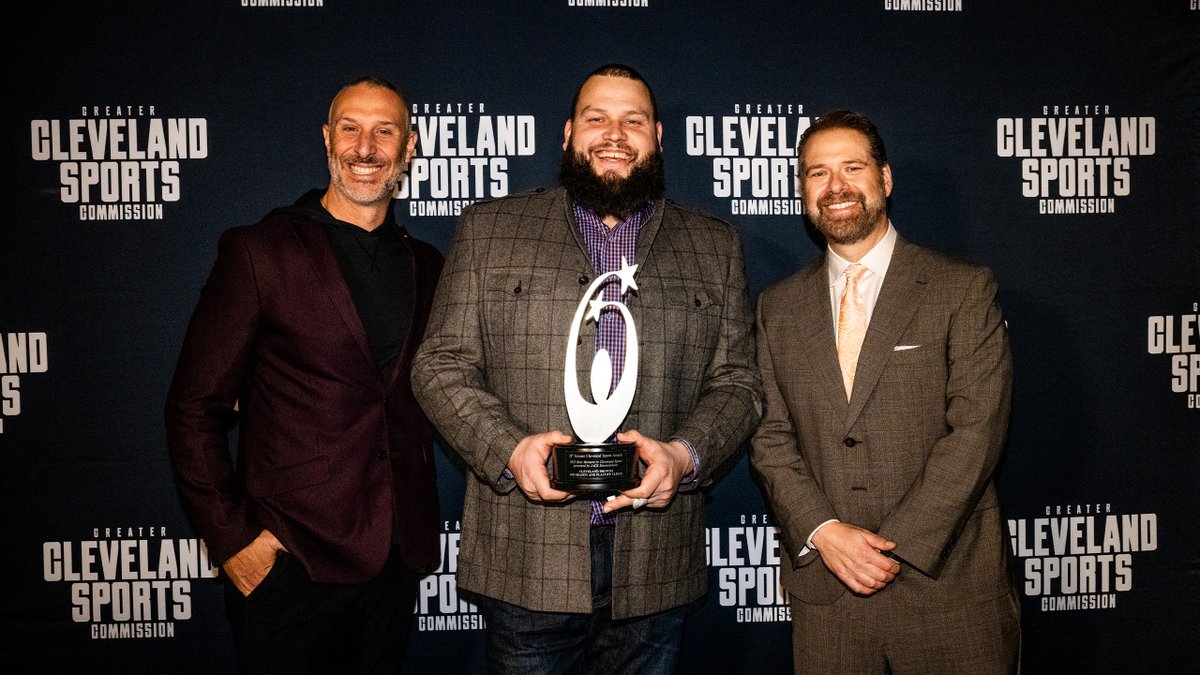 The moment we clinched the playoffs was a moment like no other. Honored to accept the Best Moment in Cleveland Sports at the Greater Cleveland Sports Awards! 📰 » brow.nz/9183f9