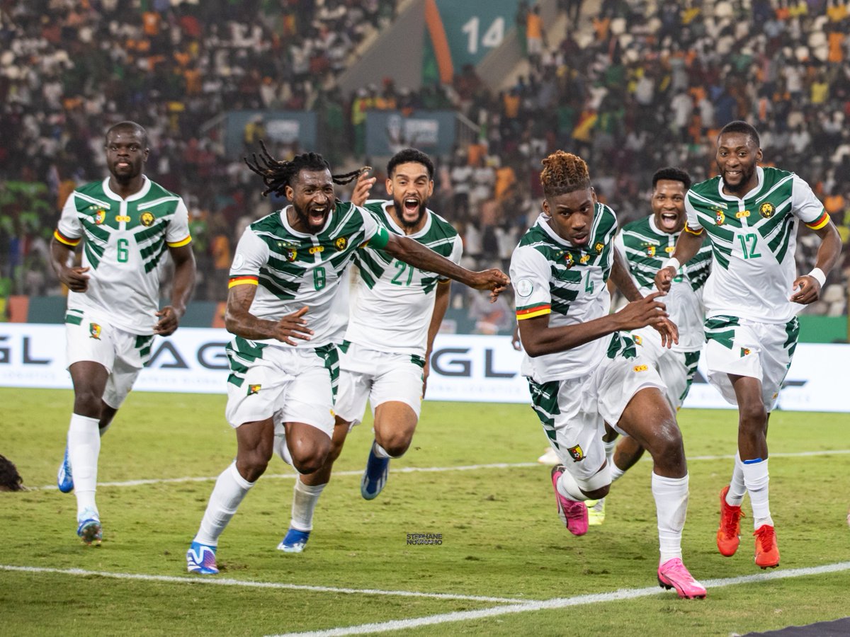 Ici le ralenti en image 🦁 🇨🇲🔥🔥
christopher a enseveli tout le stade de Bouaké en réduisant au silence tous les supporters Zambiens et Ivoiriens qui s'étaient découverts le style d'amour qui n'existe que dans les coups d'1 soir 🤭

#AFCON2023 
#CAN2023 
#TotalEnergiesAFCON2023